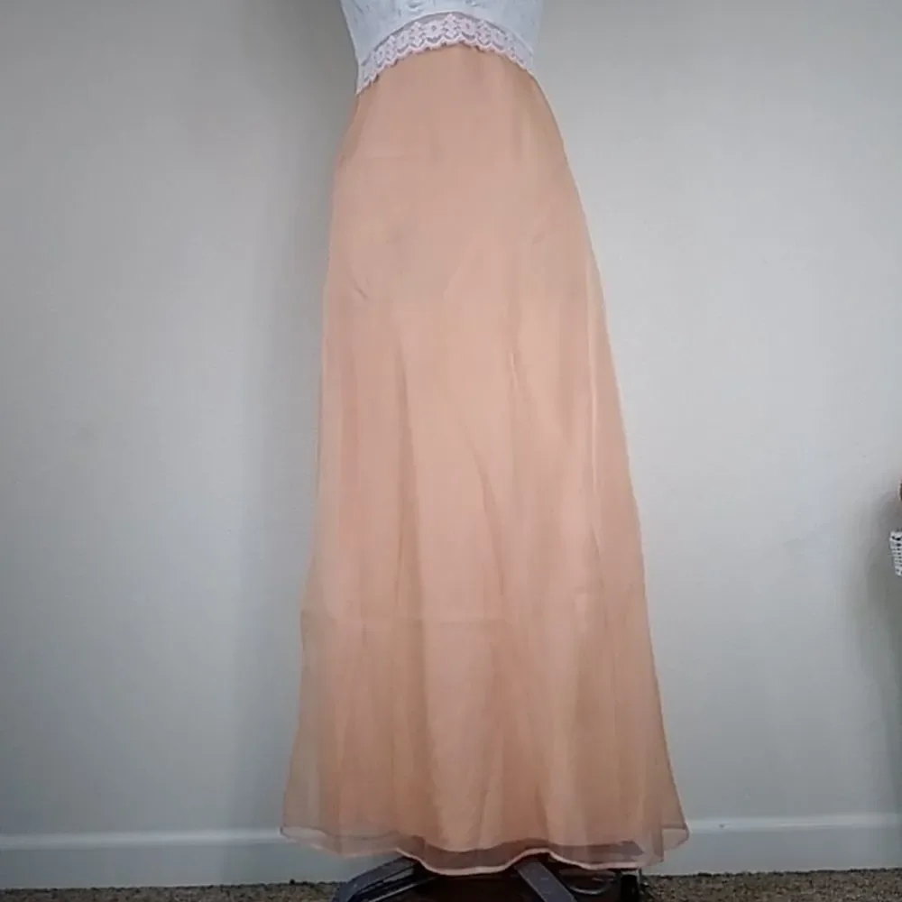 VTG,HANDMADE PEACH PINK ORANGE LACE FORMAL WOMEN DRESS SIZE SMALL APPROXIMATE
